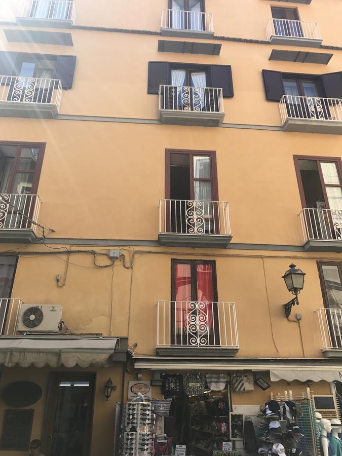 Sorrento Deluxe B&B 外观 照片